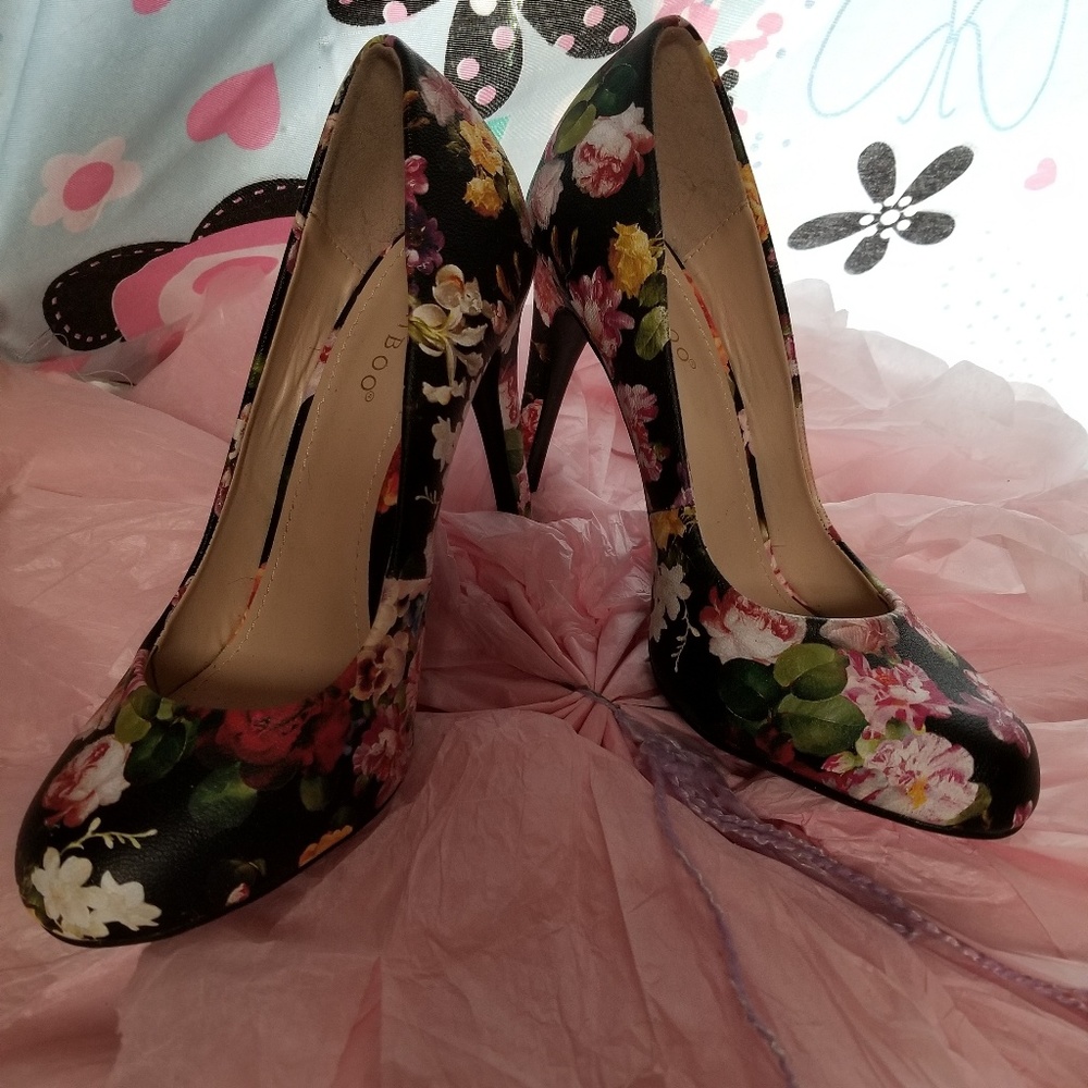 Floral high heel shoes